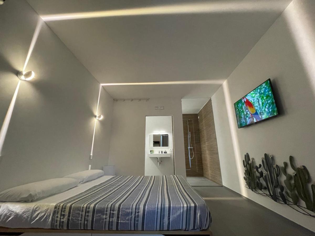 Tropicana Suite - Adults Only Agropoli Bagian luar foto
